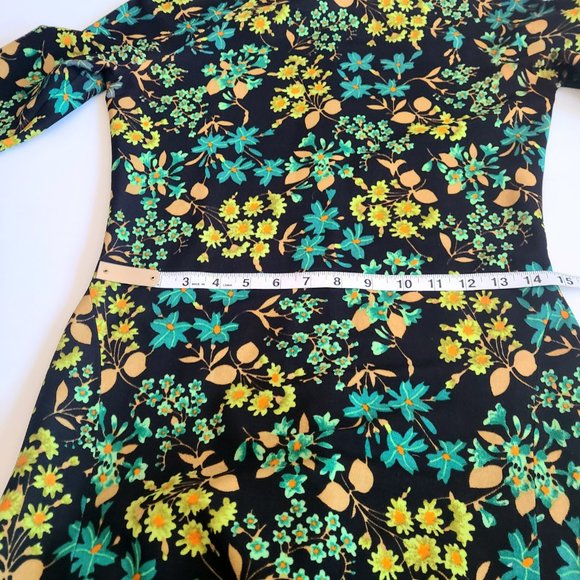Vintage maxi dark floral dress with long sleeves. - Picture 12 of 12